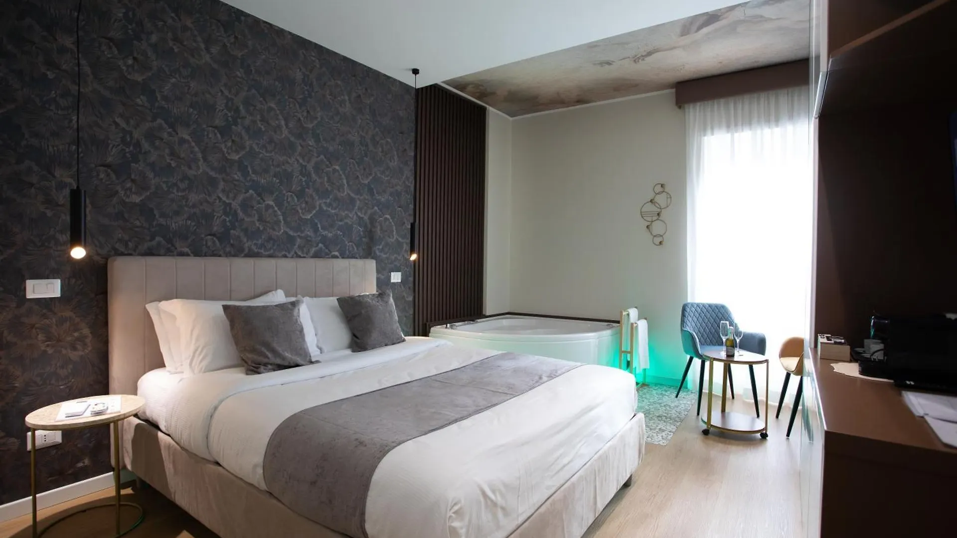 Rome Suite Rome Vaticano Guest House