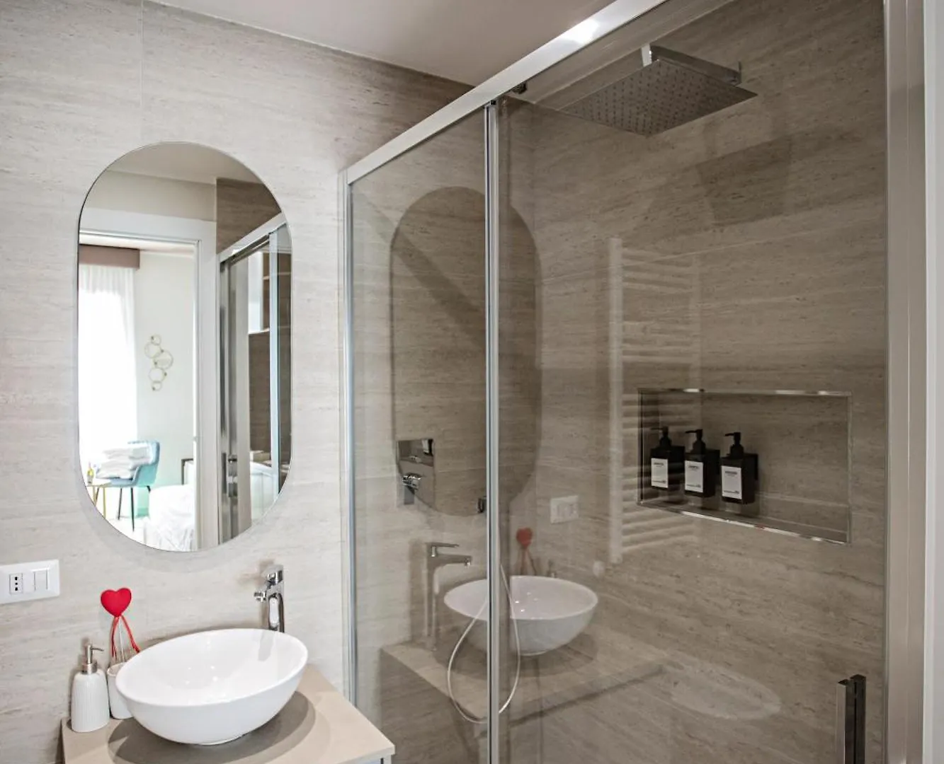 Rome Suite Rome Vaticano Guest House