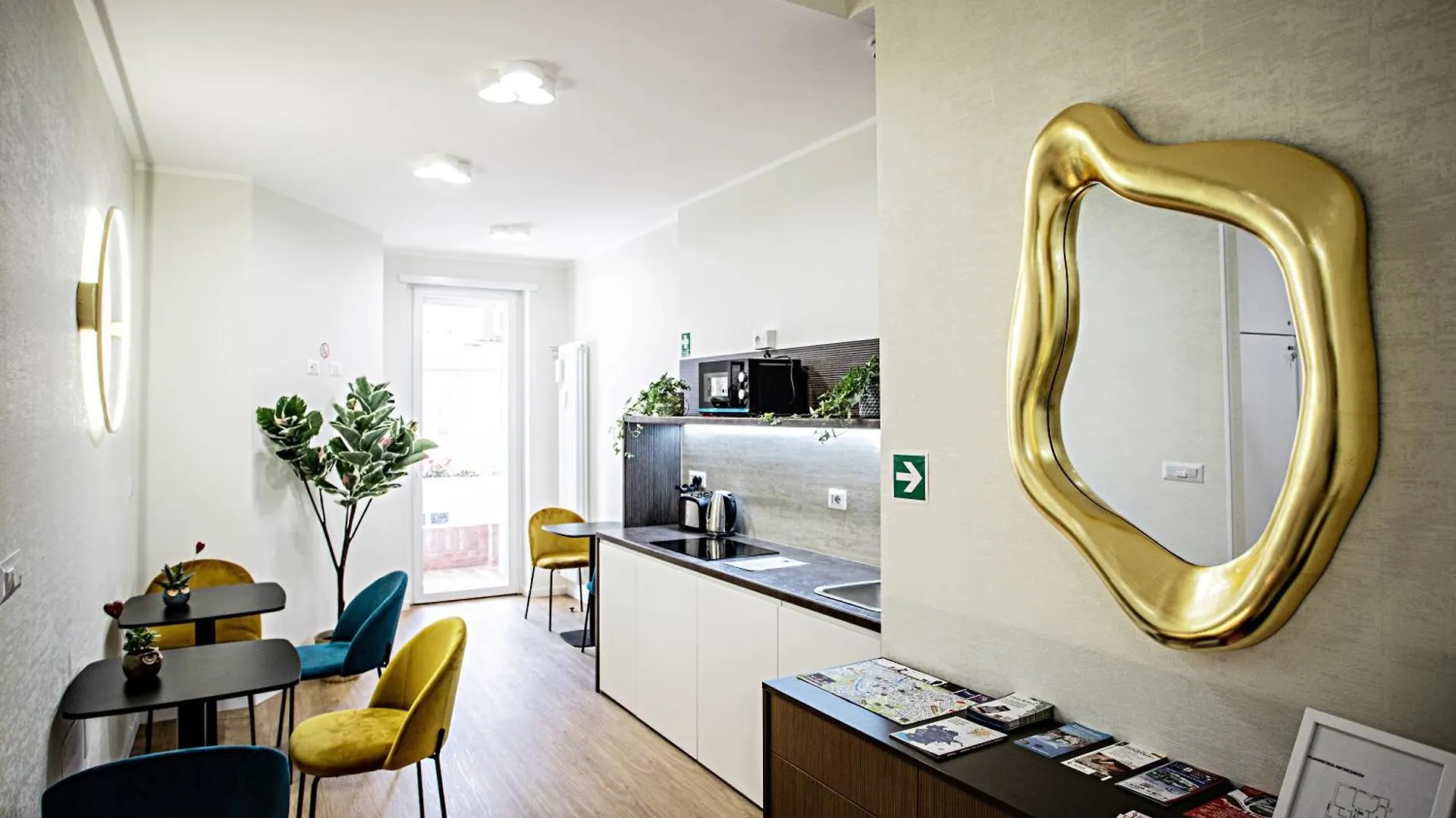 Rome Suite Rome Vaticano Guest House