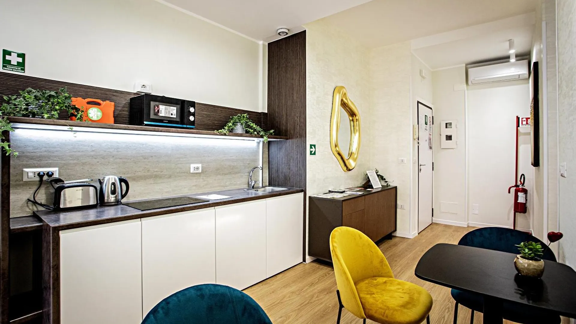 Rome Suite Rome Vaticano Guest House Italy